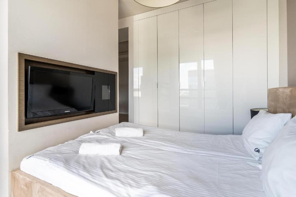وارسو Platinum Tower - City Center - Golden Apartments المظهر الخارجي الصورة