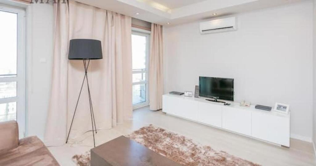 وارسو Platinum Tower - City Center - Golden Apartments المظهر الخارجي الصورة