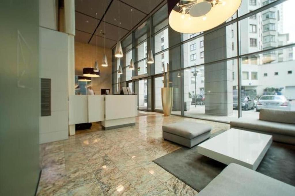 وارسو Platinum Tower - City Center - Golden Apartments المظهر الخارجي الصورة