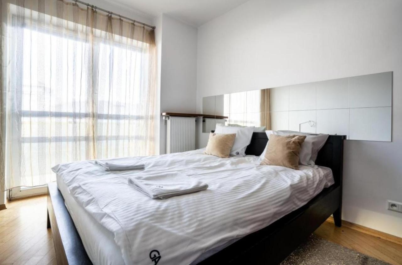 وارسو Platinum Tower - City Center - Golden Apartments المظهر الخارجي الصورة